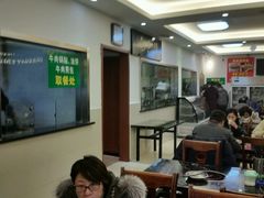 -清真·玛丽亚新疆菜主题餐厅(浙江中路店)