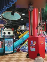 -欧酷世界动力星球(王府井奥莱UP TOWN店)