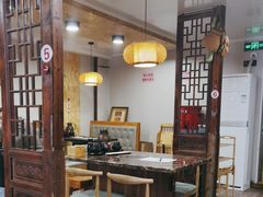 -灶知轩湘西石锅鱼(万佳广场店)