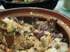 -容里煲仔饭(利丰北路店)