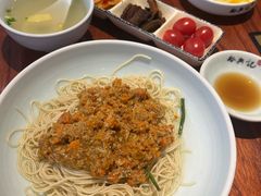 -裕兴记•蟹黄面馆(人民广场店)