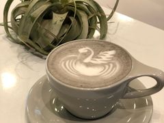 黑芝麻牛轧糖拿铁-KYO COFFEE(胶州路店)