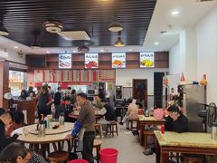 -香辉食馆(新兴路店)