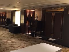 -上海波特曼丽思卡尔顿酒店