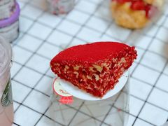 草莓恶魔奶油芝士堡-多乐之日(和平伊势丹店)