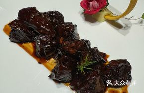 Braised Beef with Citrus Peel