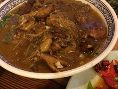 -闯关东东北农家菜(崂山石老人店)