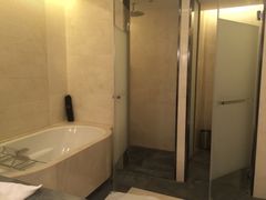 -舟山希尔顿酒店