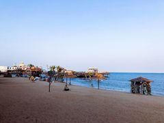 -北戴河碧螺塔海上酒吧公园