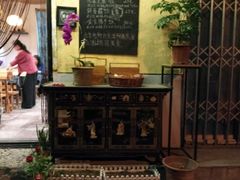 -蜗牛小馆醉乡民谣云南菜(惠新西里店)