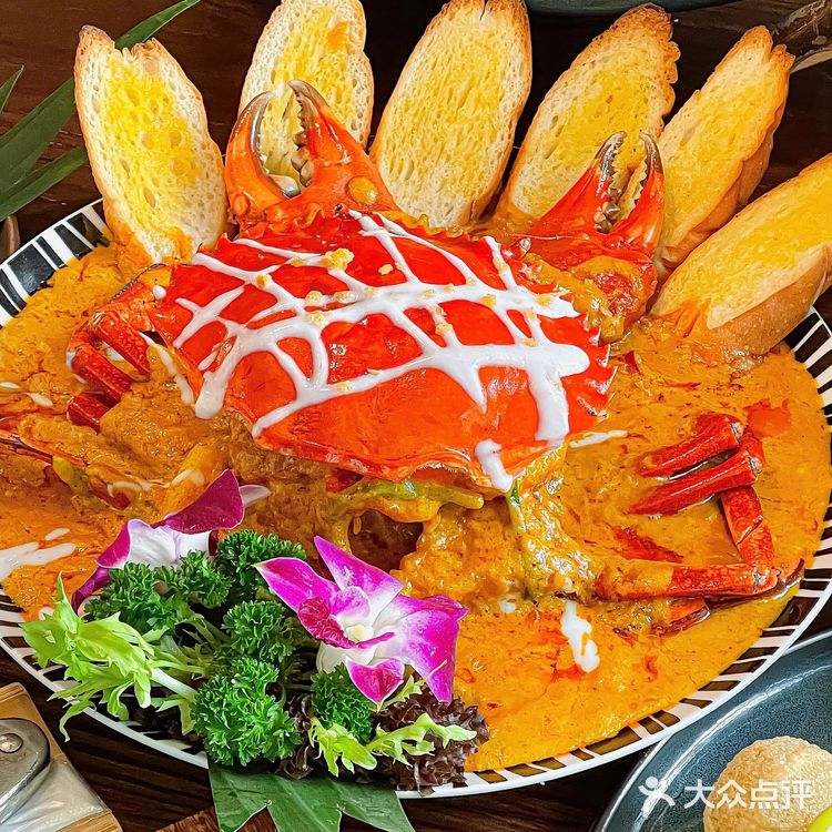 成都IFS顶楼的花园泰餐厅🍴看浪漫夜景 
