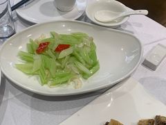 -老人和饭店(淮海中路店)
