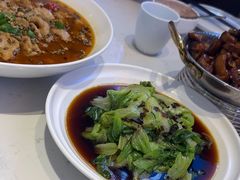 -峨嵋小镇·川菜(勒泰中心店)