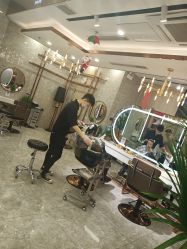 -Meng Lang 梦郎白金店