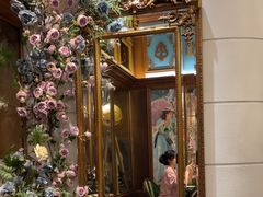 -秘密旅行Bonjour(黑金冠 江南西店)