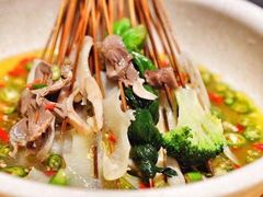 藤椒味钵钵鸡-嘉州叶婆婆钵钵鸡(建设路店)