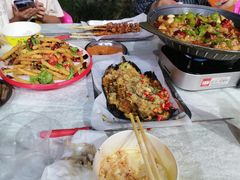 -海盗船. 龙虾烧烤. 酒馆