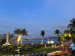-JW万豪厨房餐厅·滨海草坪烧烤·海鲜·海景(三亚绿发山海天JW万豪酒店)