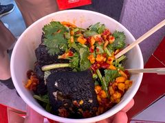 -黑色经典臭豆腐·湖南特产(坡子街店)
