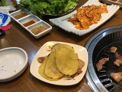 -豚豚猪村烤肉·韩国烤肉(总店)