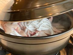 -东椰·海南椰子鸡火锅(朝阳门店)