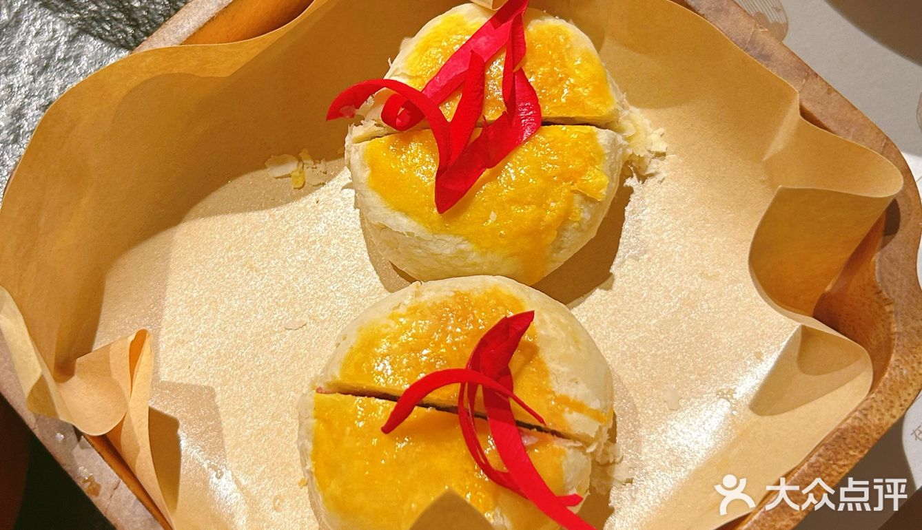 今天来吃素菜不限量自助的菌彩火锅～