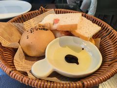 餐前面包拼盘-EATALIA意塔利意式餐厅(鼓楼店)