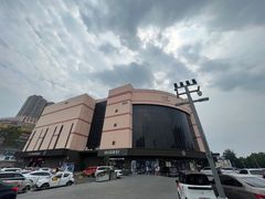 -胖东来生活广场(健康路店)