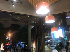 露天位-Dough&Joe团憩(瑞虹天地月亮湾店)