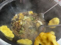 -哈尔滨东北铁锅炖(都督街店)