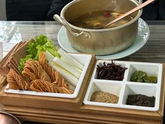 -魁盛居百年鲁菜馆(县西巷店)