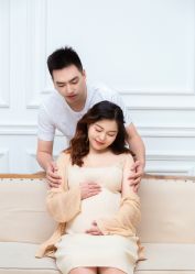 -小熊维尼高端孕婴摄影(清湖金銮店)