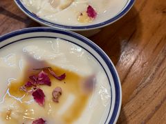 -云阿蛮云南生烫牛肉米线(奉贤路店)