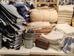 -Brandy Melville
