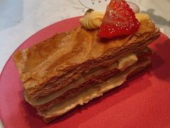 拿破仑-莎琳娜食品有限公司·蛋糕店