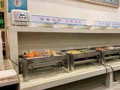 自助取餐区-鹈鹕素食餐厅自助餐部(正阳街店)