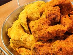 -BHC炸鸡(明洞总店)