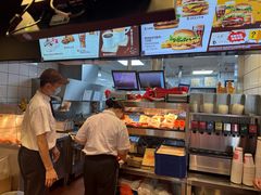 -汉堡王(上海缤谷一期店)