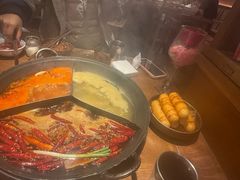 -巴卤社老火锅(财富店)