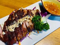 猪颈肉-暹罗酒肆泰餐厅酒吧