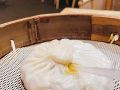 蟹黄汤包-蒋家桥饺面店(四望亭路店)