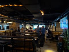 -麦凯伦烧烤·精酿超级工厂店(金桥总店)