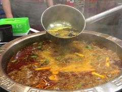 -刘胖娃鱼庄·特色肥肠鱼(杨家坪店)