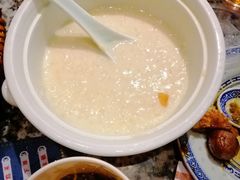 民国美龄粥-南京大牌档(凯德大峡谷店)
