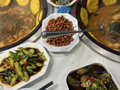 -鲁员外地锅鸡地锅鱼(古墩路店)
