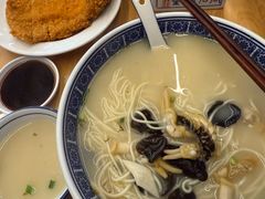 -沪西老弄堂面馆(定西路店)