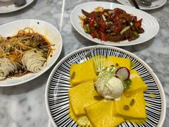 -小菜园新徽菜(宜兴八佰伴店)