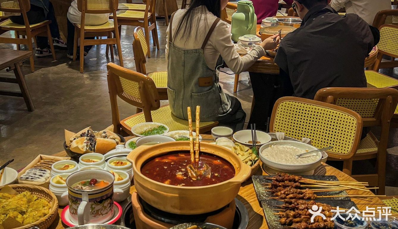 和饭搭子的日常|这顿烧烤吃的太舒服了😌