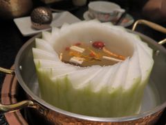 -得意咚瓜·顺德鱼生·冬瓜火锅(深圳首店)