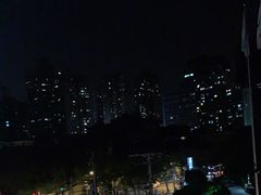 -7天酒店(上海江宁路地铁站玉佛寺店)